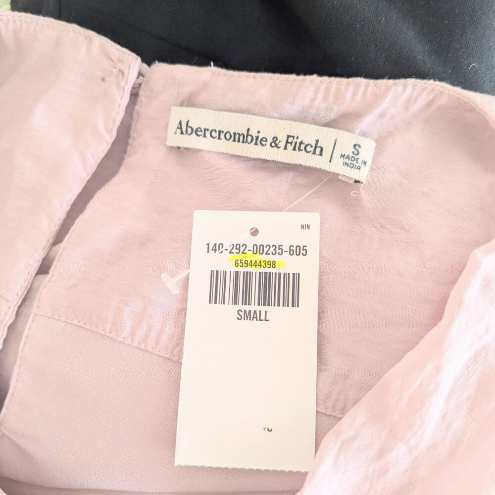NWT Abercrombie & Fitch Crinkle Textured Cowl Neck Top - Picture 6 of 6